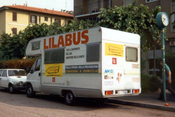 Lilabus 1998: Campagna itinerante